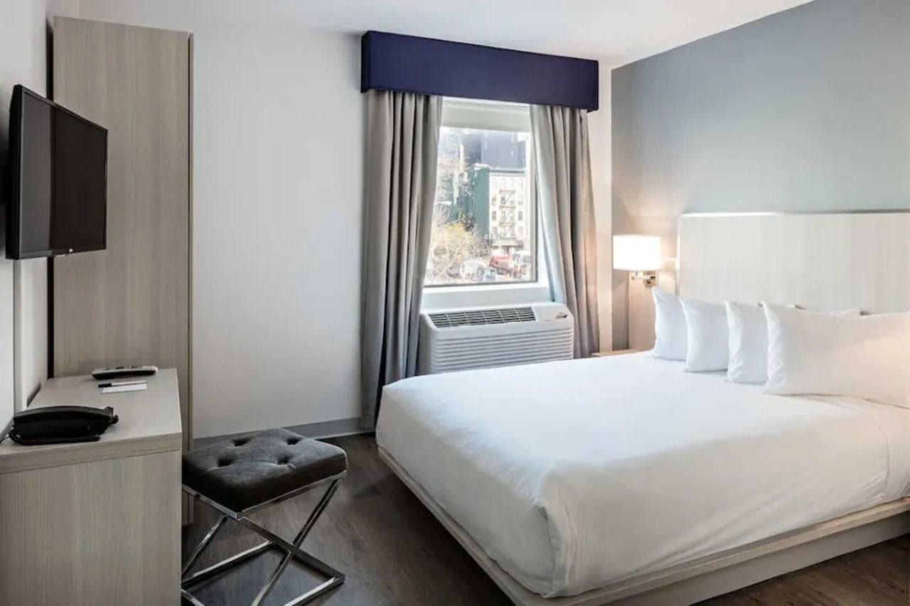 Gatsby Athens Hotell Eksteriør bilde A room at the Hotel 373 Madison