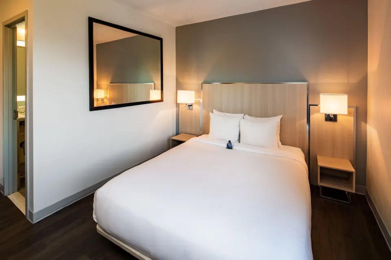 Gatsby Athens Hotell Eksteriør bilde A room at the hotel